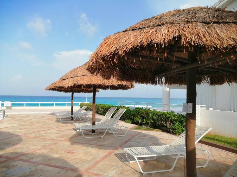 Confortable Depa En Condominio Frente Al Mar! Cancun Luaran gambar